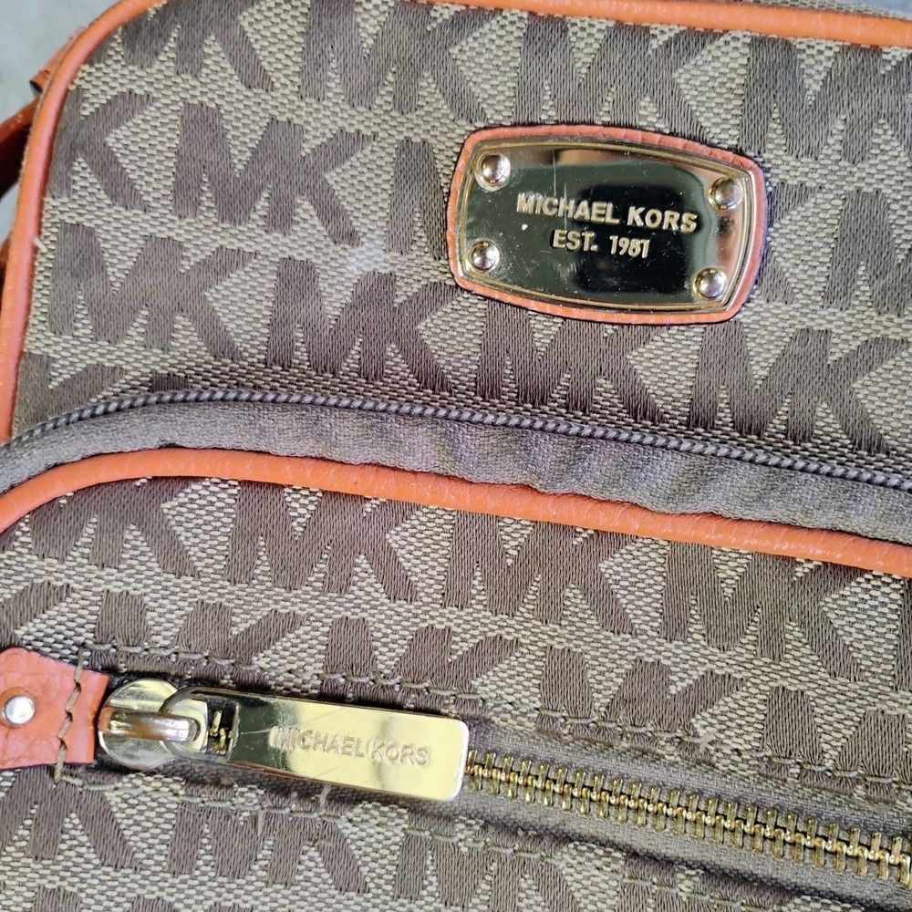 Michael Kors Signature Flight Crossbody Bag Brown Orange Leather Trim - Picture 3 of 16